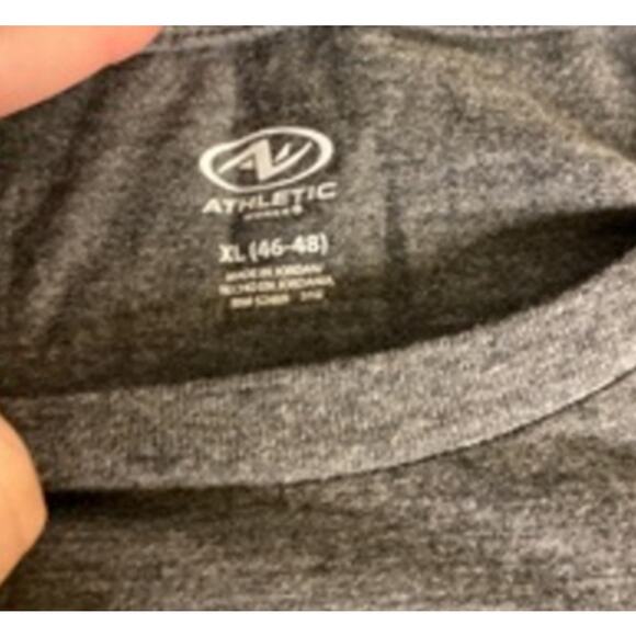 Minimalist Athleisure Streetwear Basics Heather Gray Long Sleeve Tee Men’s XL - Picture 5 of 6